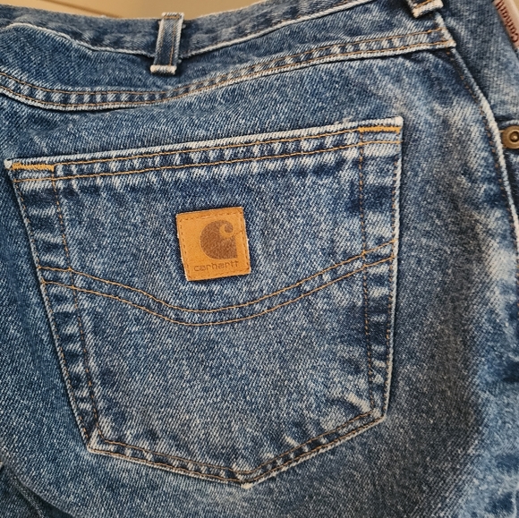 2 pr. Carhartt  36 x 36 Men's Jeans.  Relaxed Fit. 100% Cotton. Tall fit. - Picture 4 of 13